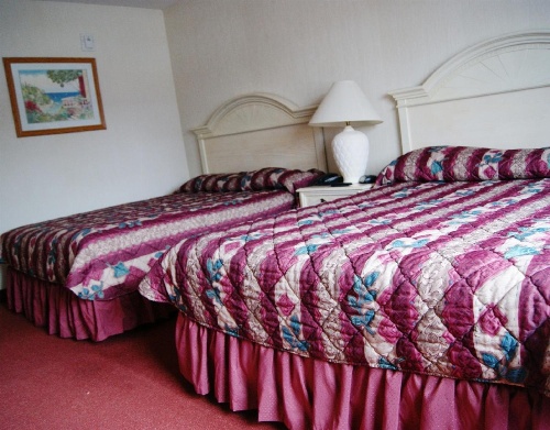 Meadow Court Inn - Ithaca image 3